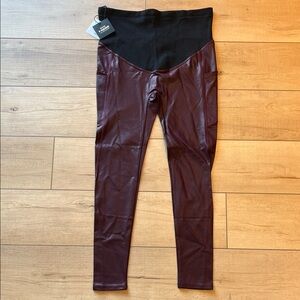 Tagoo Faux Leather Maroon Maternity Leggings